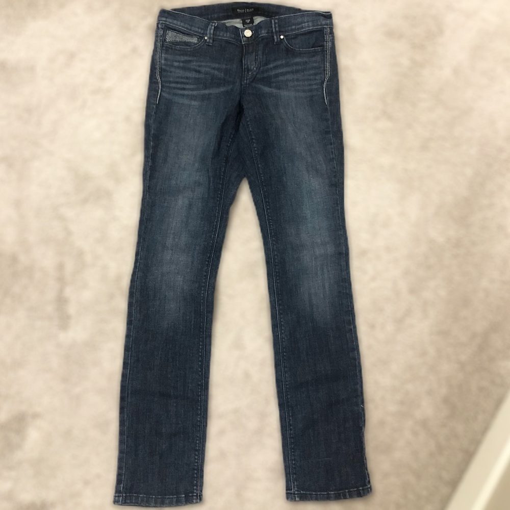 ◾️White House | Black Market Noir Jeans 2R